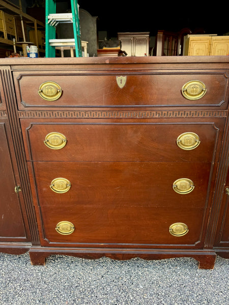 Duncan Phyfe Traditional Style Sideboard Buffett Available For Custom Lacquer - Hibiscus House