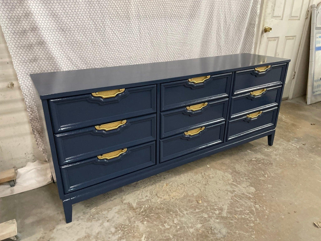 Antique Century Furniture Nine Drawer Chinoiserie Dresser Lacquered Naval Hibiscus House Antique Century Furniture Nine Drawer Chinoiserie Dresser Lacquered Naval Hibiscus House