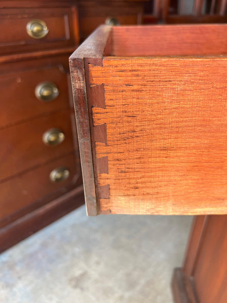 Vintage Traditional Style Breakfront Sideboard Buffet Available for Custom Lacquer - Hibiscus House