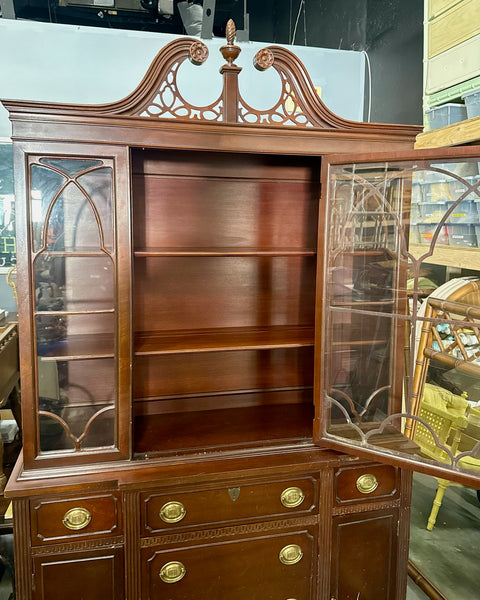 Duncan Phyfe Traditional Style China Cabinet Available For Custom Lacquer! - Hibiscus House