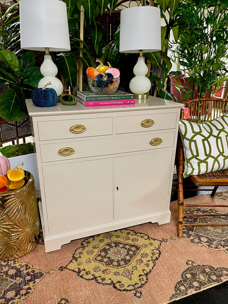 Gorgeous Vintage Ethan Allen Bow Front Traditional Style Chest Available for Custom Lacquer! - Hibiscus House