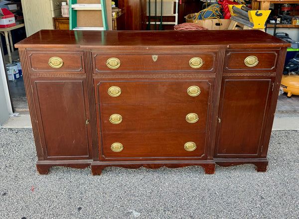 Duncan Phyfe Traditional Style Sideboard Buffett Available For Custom Lacquer - Hibiscus House