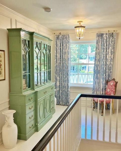 Duncan Phyfe Traditional Style China Cabinet Available For Custom Lacquer! - Hibiscus House