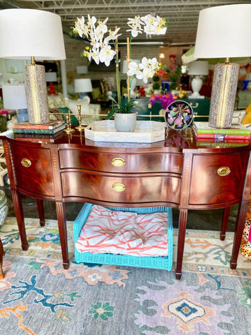 Traditional Mahogany Thomasville Hepplewhite Federal Style Sideboard Ready to Ship - Hibiscus House