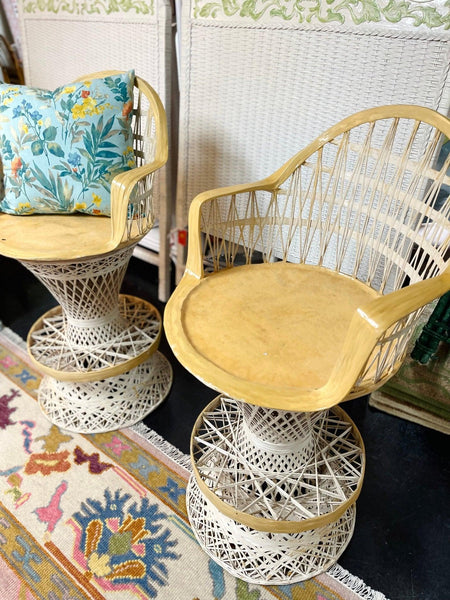 Pair of Vintage Russell Woodard Style Fiberglass Bar Stools Ready to Ship - Hibiscus House