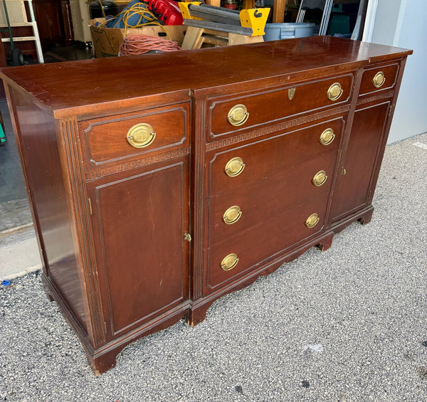 Duncan Phyfe Traditional Style Sideboard Buffett Available For Custom Lacquer - Hibiscus House
