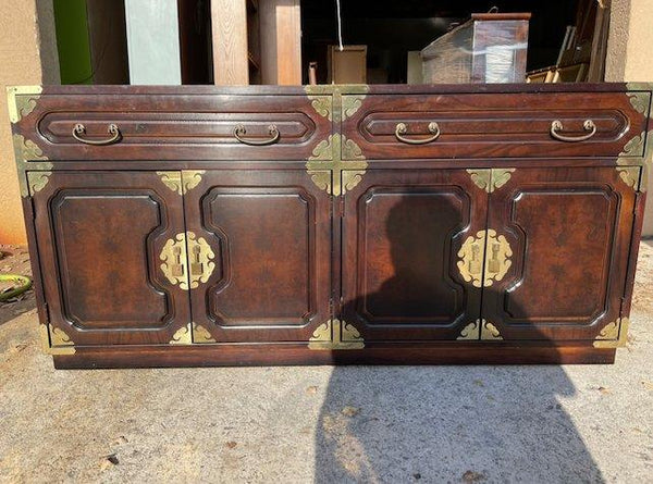 Vintage Bernhardt Furniture Chinoiserie China Cabinet Available for Custom Lacquer - Hibiscus House