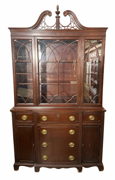 Duncan Phyfe Traditional Style China Cabinet Available For Custom Lacquer! - Hibiscus House