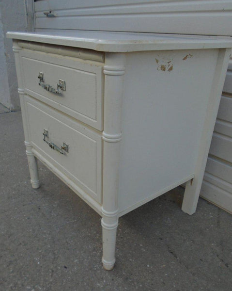 Single Classic Bamboo Nightstand Available for Custom Lacquer - Hibiscus House