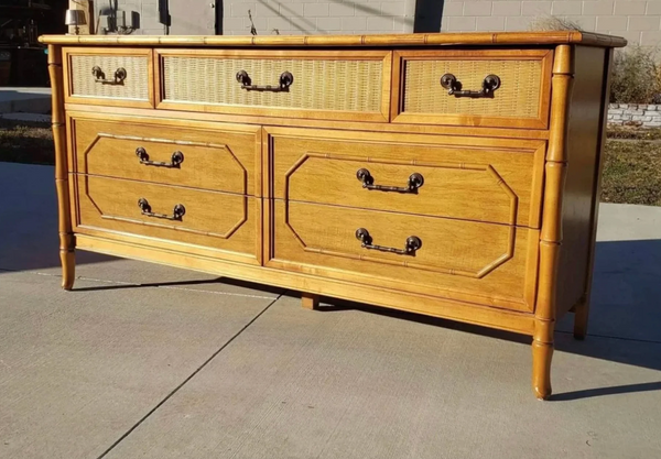 Vintage Broyhill Furniture Seven-Drawer Dresser Available to Customize!