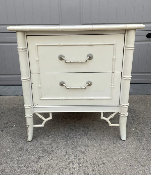 Vintage 1970s Thomasville Allegro Single Nightstand Available for Custom Lacquer!