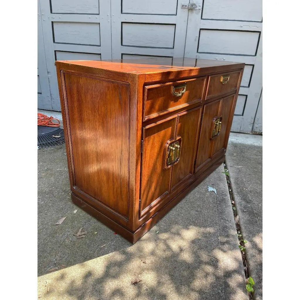Vintage Thomasville Furniture Mystique Collection Campaign Style Vintage Thomasville Furniture Mystique Collection Campaign Style
