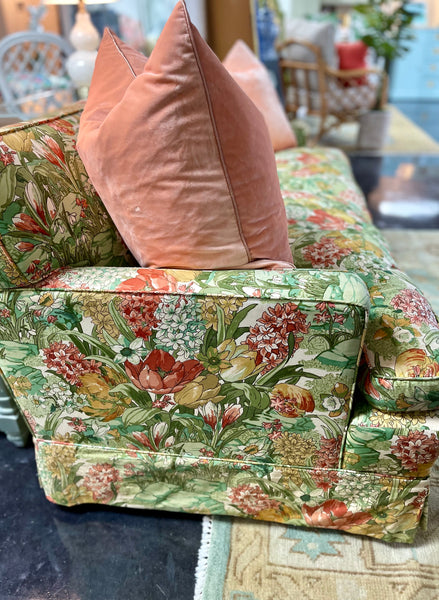 Vintage Upholstered Henredon Floral and Botanical Loveseat Sofa - Hibiscus House