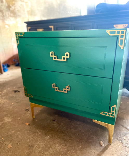Vintage Bassett Chinoiserie Style Nightstands Available for Custom Lacquer