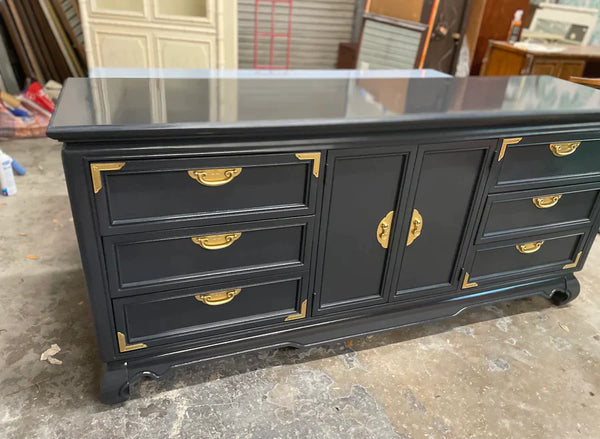 Vintage Broyhill Ming Dynasty Collection Chinoiserie Credenza Bar Available for Custom Lacquer