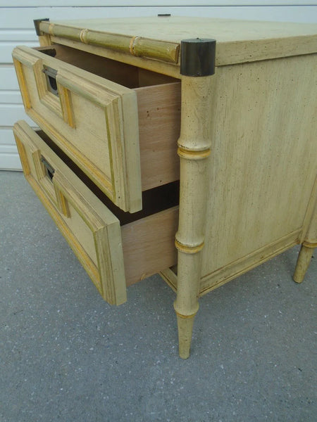 Vintage Stanley Furniture Faux Bamboo Pagoda Style Nightstand Pair Available for Custom Lacquer